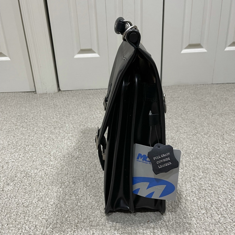 Briefcase - Picture 2 of 5